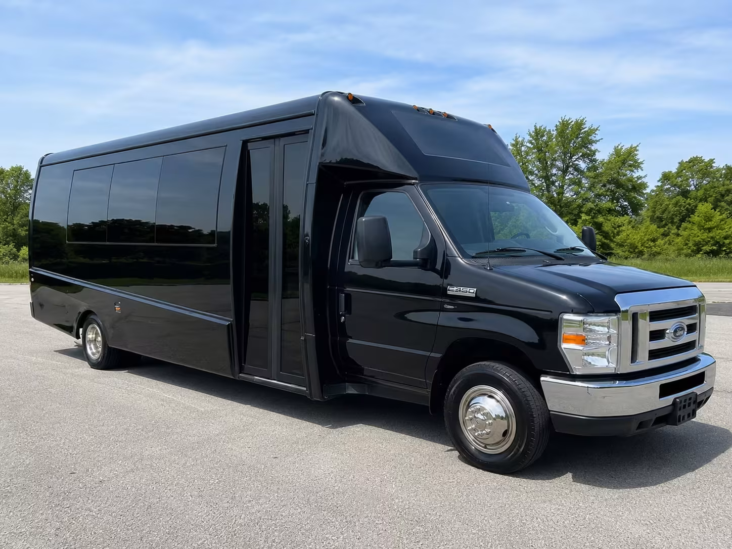minibus rentals from columbia to myrtle beach and savannah